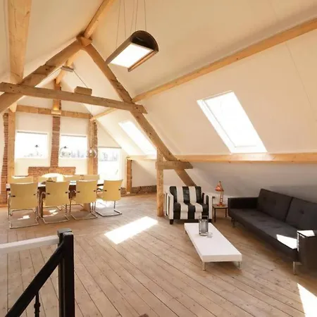 Holiday home De Aaldonk, Landelijk Uitzicht En Rust. *